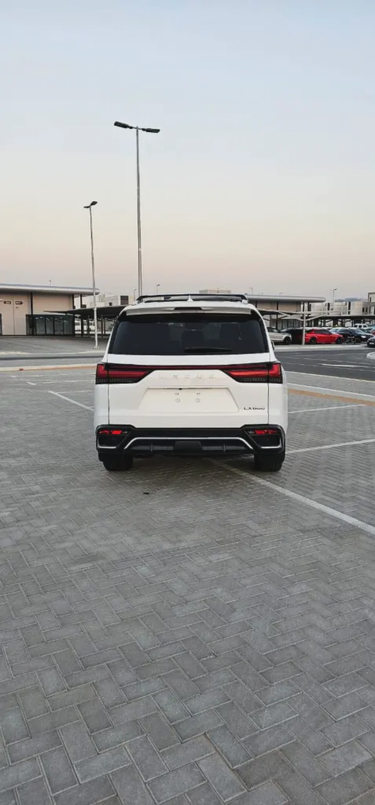 2023 Lexus LX 600 F Sport - American Specs-5-5