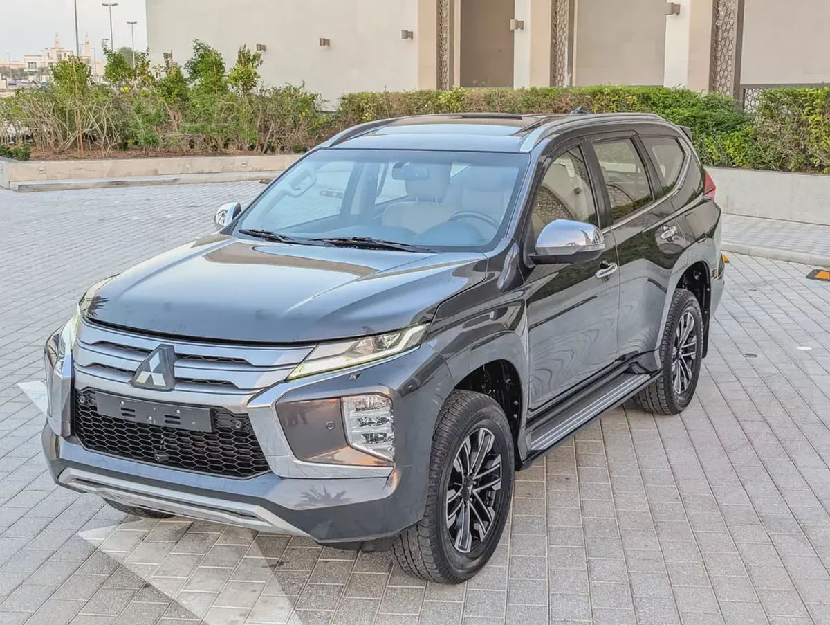MITSUBISHI MONTERO SPORT 2021 GLS TOP LINE FULL OPTION GCC IN EXCELLENT CONDITION-1-1