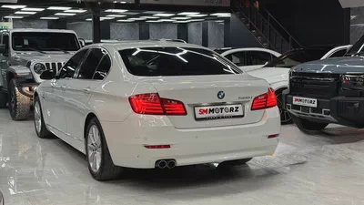 BMW 5-Series 520i Executive 2015 | GCC Specs | Low Mileage-7
