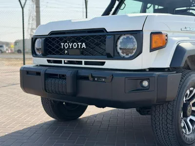 Toyota Land Cruiser Pick Up 2026 LC79 Double Cabin 4,0L petrol Full option Oman spec-1