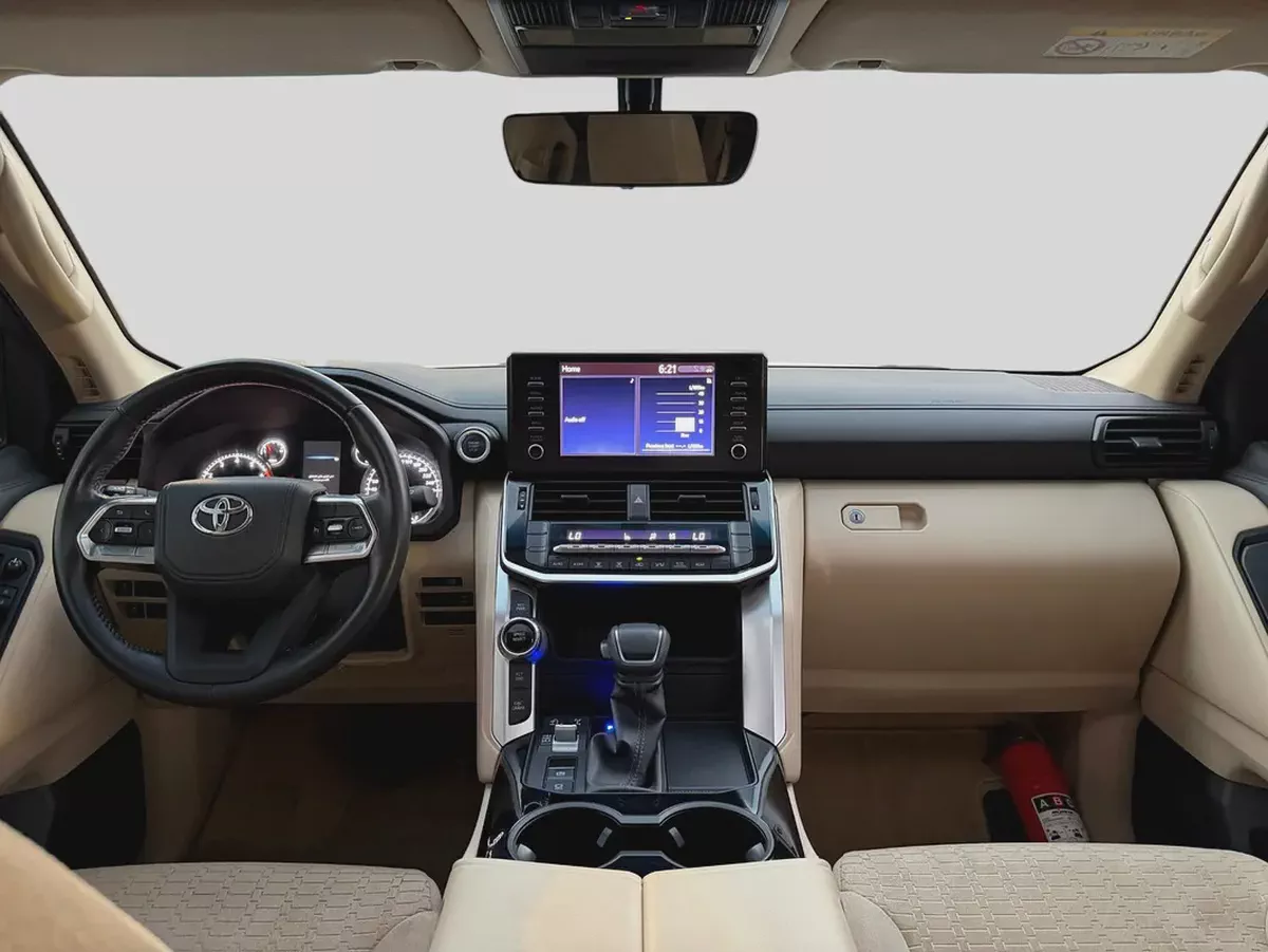 TOYOTA LAND CRUISER EXR | 4.0L V6 | 7-SEATER | 2022 GCC-12-12