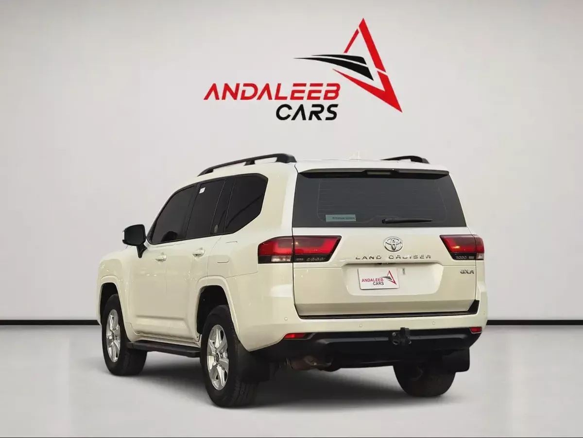 TOYOTA LAND CRUISER EXR | 4.0L V6 | 7-SEATER | 2022 GCC-7-7