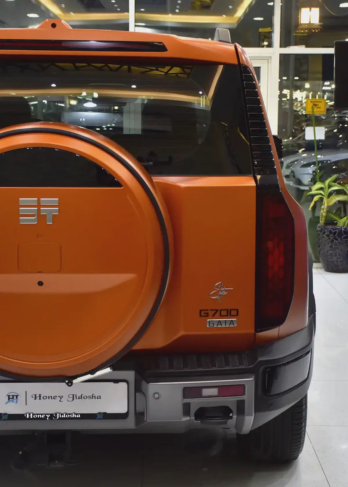 AED 3,570 EMi for 5Yrs | Jetour G700 Flagship / Ivory ( 2026 Model ) in Orange Color Color GCC Specs-8-8