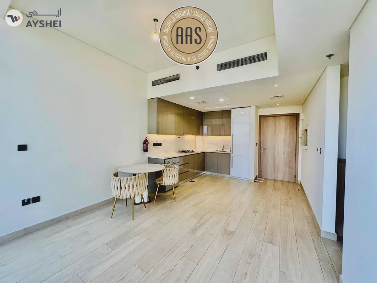 Stunning View • Best Option • Chiller Free • Luxurious & Spacious • 1Bhk Available-4-4
