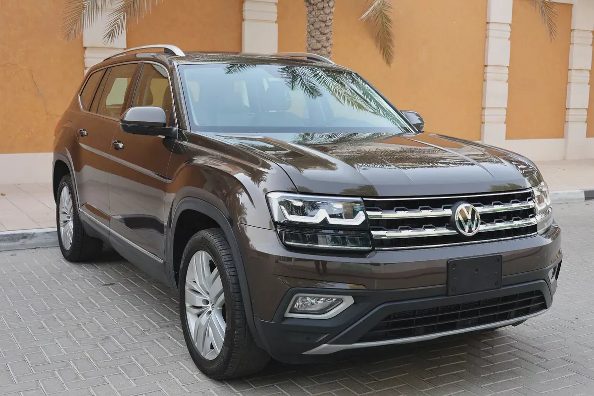VOLKSWAGEN TERAMONT SEL V6 4MOTION - GCC SPECS - FULL SERVICE HISTORY FROM AGENCY - ACCIDENT FREE --3-3
