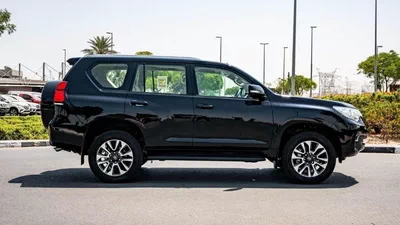 Toyota Prado GXR 4.0P AT MY2023 - BLACK-4