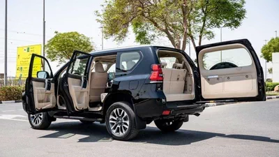 Toyota Prado GXR 4.0P AT MY2023 - BLACK-7