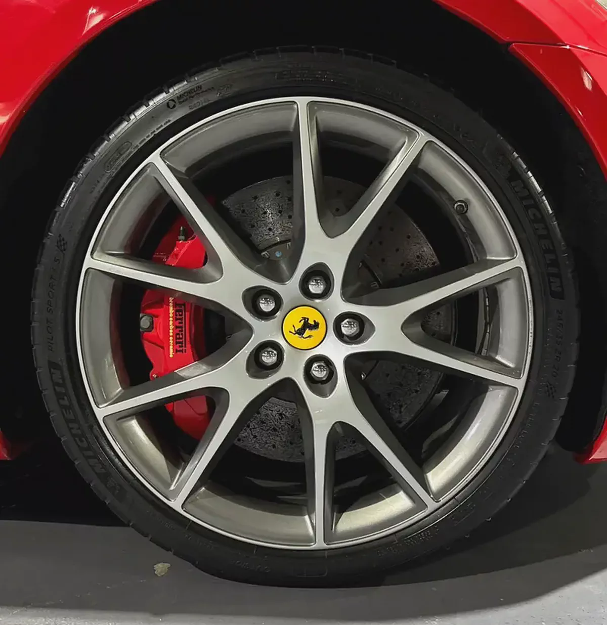 2013 Ferrari California | GCC | Excellent Condition-19-19