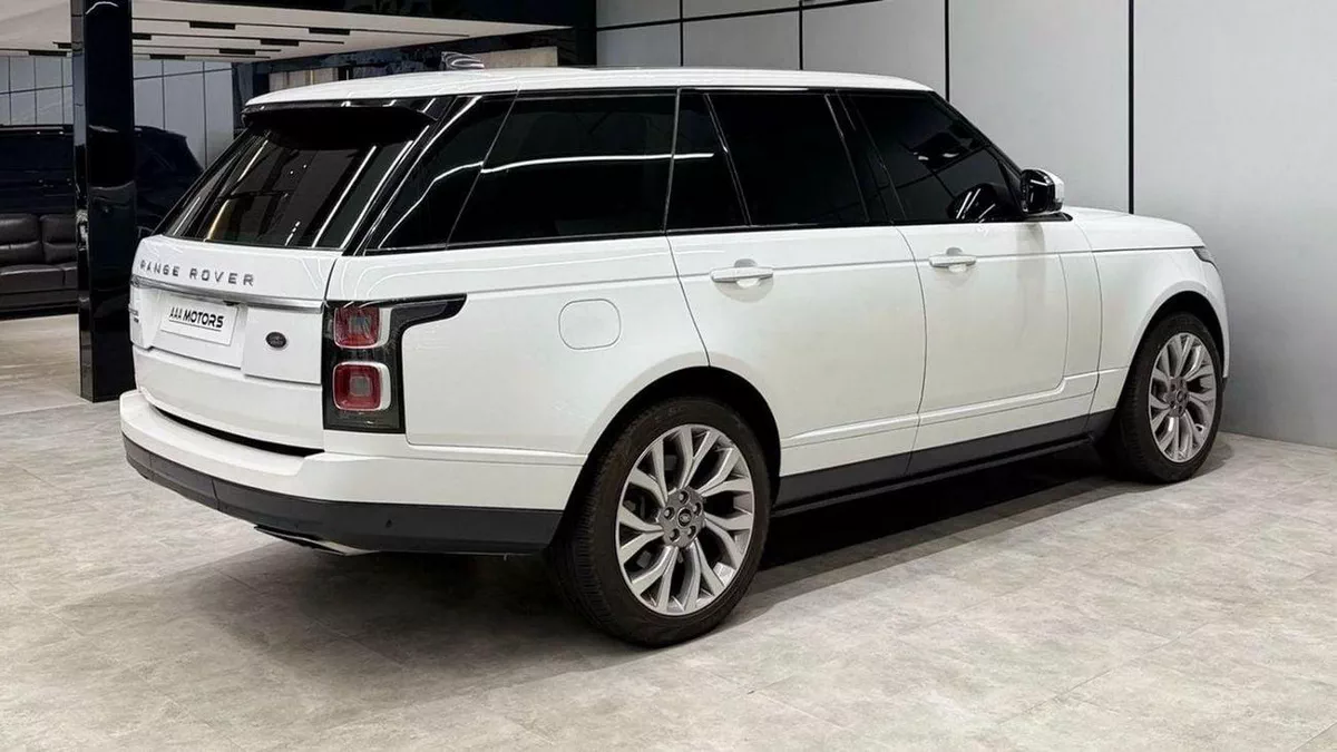 Land Rover Range Rover SE 2020 GCC specs-23-0
