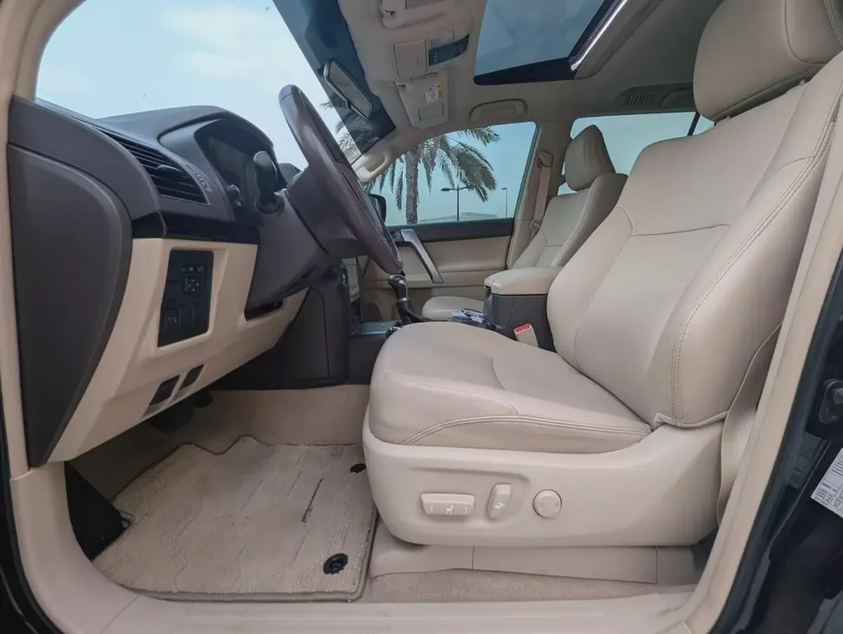 2022 Toyota Prado TXL Top Full Option GCC specs V6 4.0L Excellent Condition-11-11