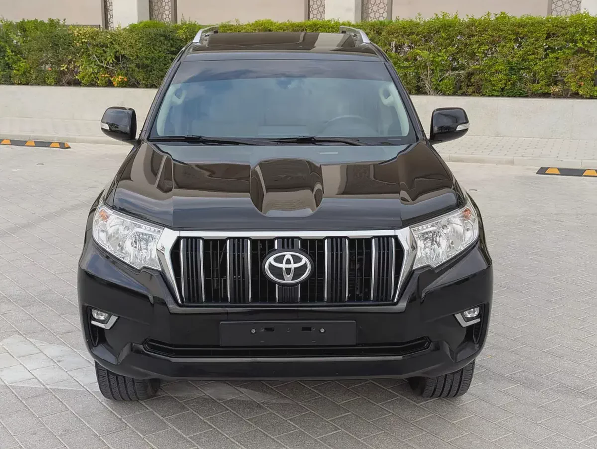 2022 Toyota Prado TXL Top Full Option GCC specs V6 4.0L Excellent Condition-2-2
