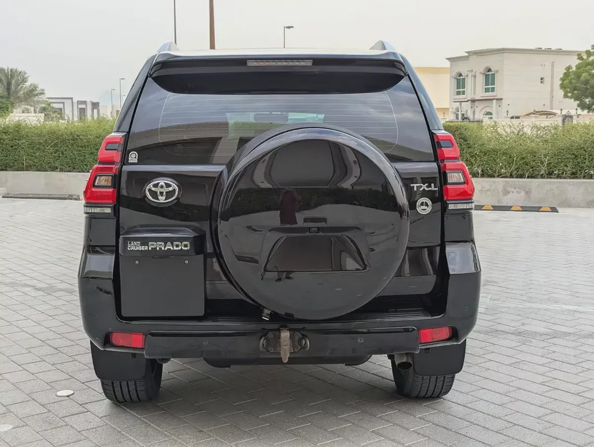 2022 Toyota Prado TXL Top Full Option GCC specs V6 4.0L Excellent Condition-4-4