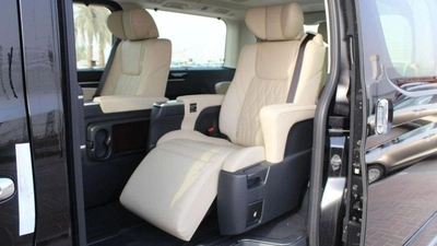 Toyota Granvia PREMIUM-8