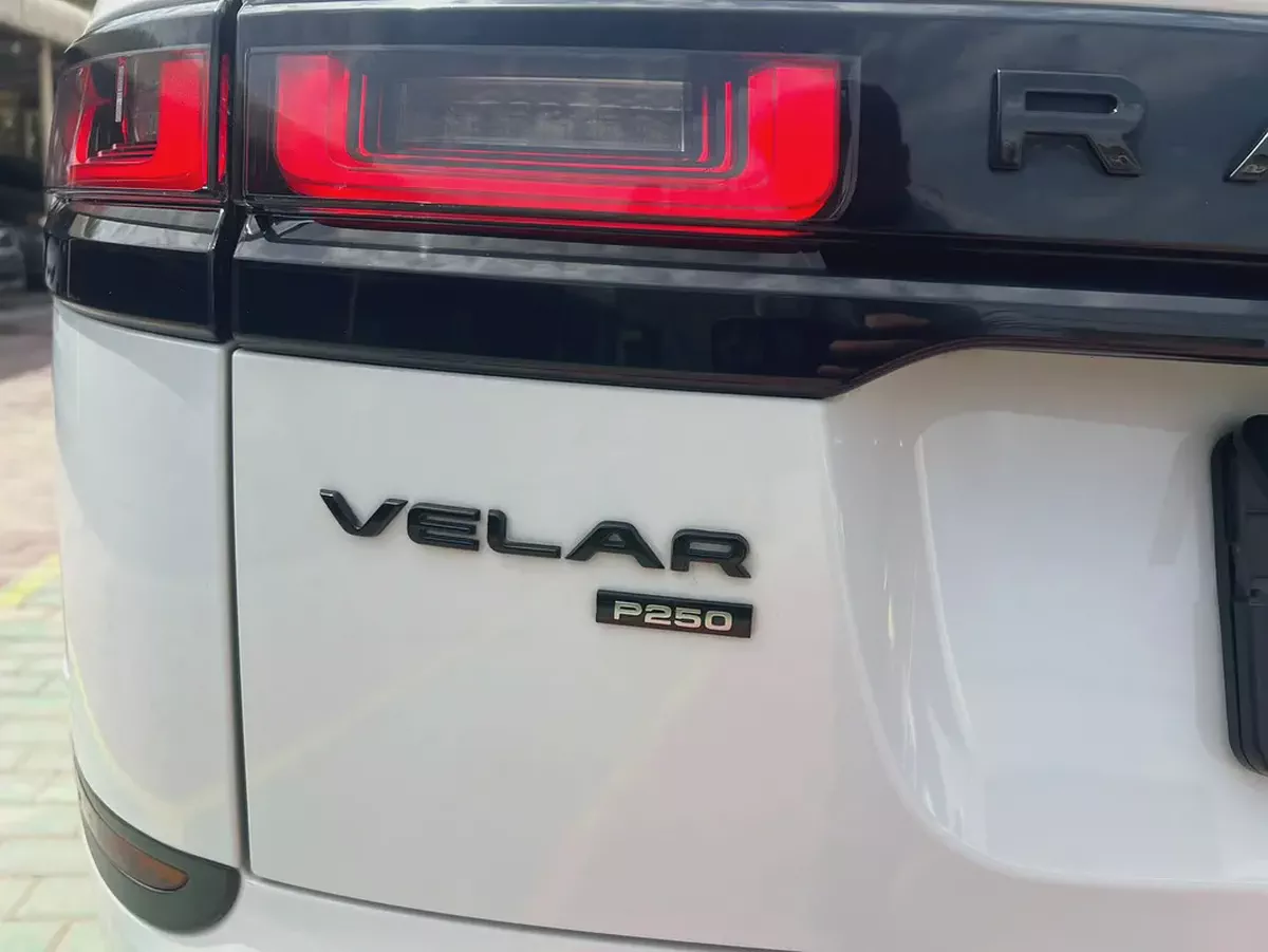 Land Rover Range Rover Velar P250 HSE 2019 - Canadian Specs-5-5