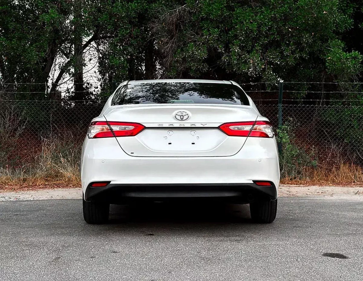 Toyota Camry S 2.5 L | | GCC | Accident-Free | In Excellent Condition | 840 P.M-5-0