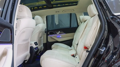 2023 Mercedes-Benz GLS 450 4MATIC | GCC Specs | Low Mileage-16