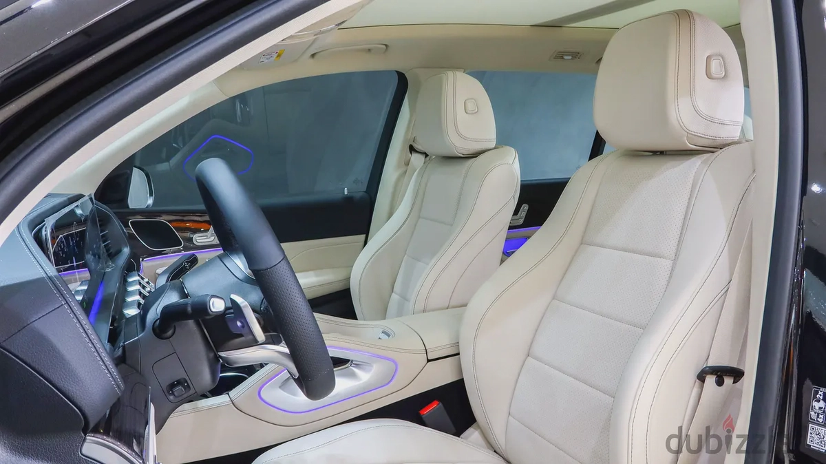 2023 Mercedes-Benz GLS 450 4MATIC | GCC Specs | Low Mileage-7-7