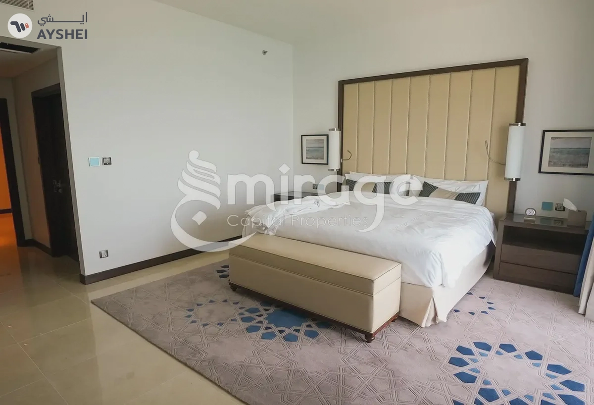 APARTMENT FOR SALE IN FAIRMONT MARINA RESIDENCES, THE MARINA