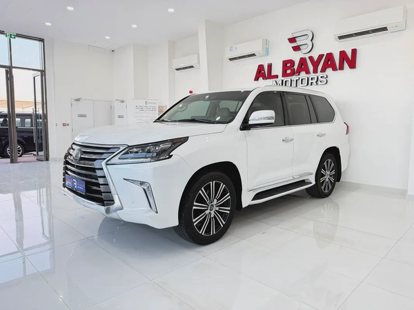 لكزس LX570 بلاتينيوم ابيض / بيج 2020 (الفطيم)