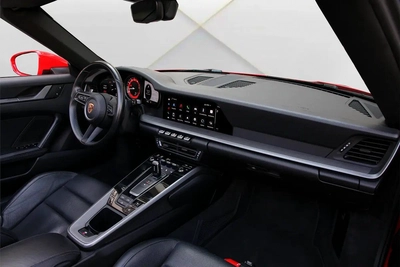 PORSCHE CARRERA 911 CABRIOLET -2022 - GCC - FULLY LOADED - ORIGINAL PAINT - AMAZING CONDITION-14