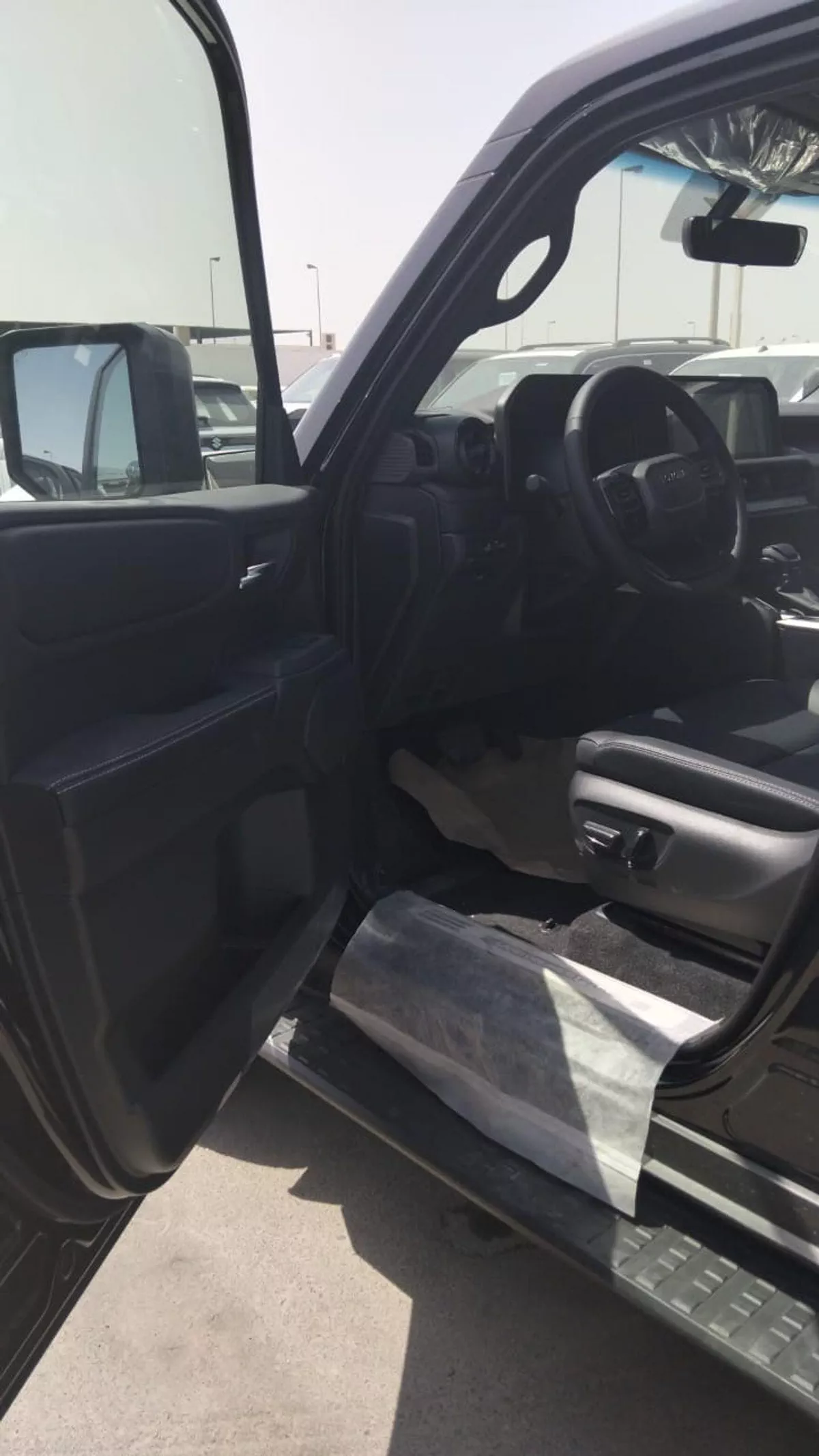 Toyota Prado ADVENTURE -2-0