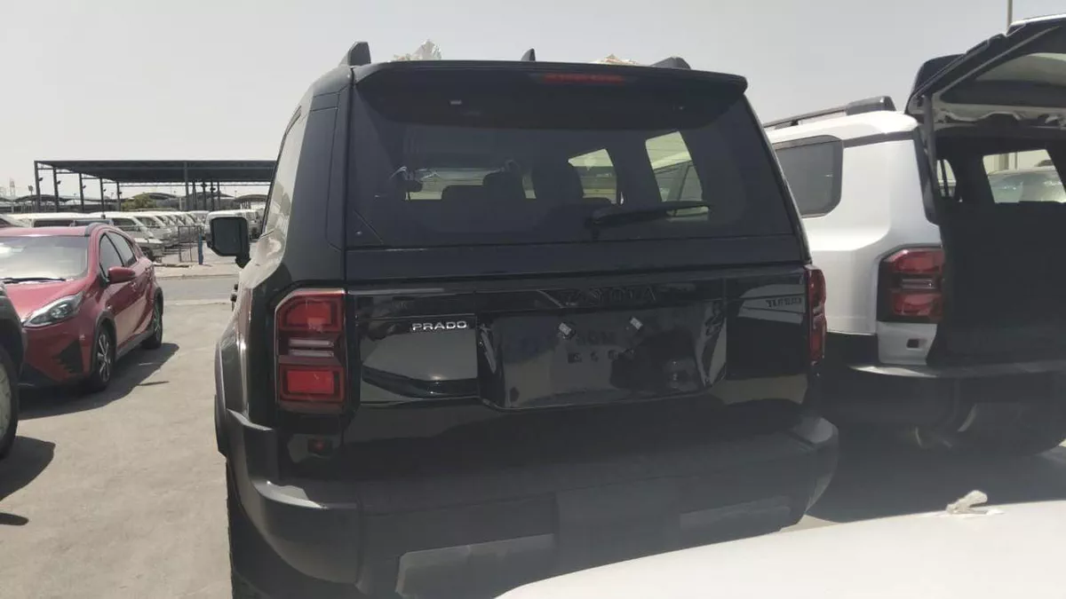 Toyota Prado ADVENTURE -5-0