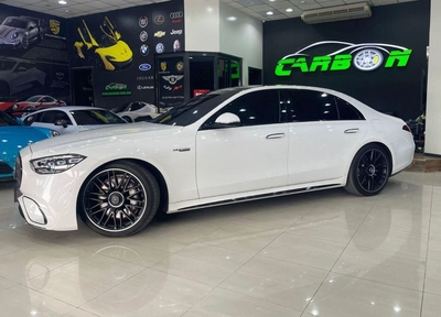 Mercedes Benz S63 AMG-1