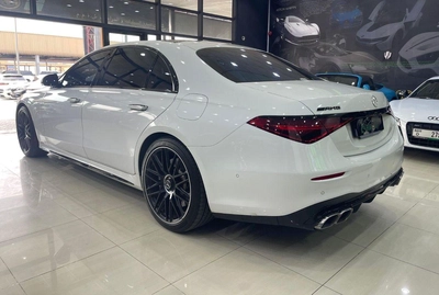 Mercedes Benz S63 AMG-7