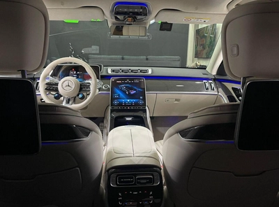 Mercedes Benz S63 AMG-19