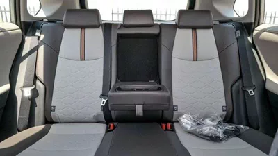 Toyota RAV4 ADVENTURE Toyota RAV4 2.5L  ADVANTURE 4x4 AT full option 2024-17