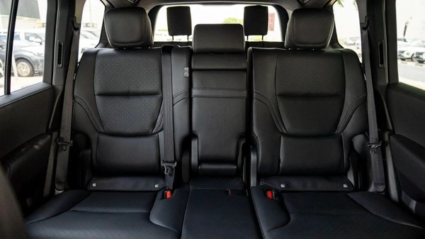 Toyota Land Cruiser LC300 VXR 3.3L Diesel MY2025