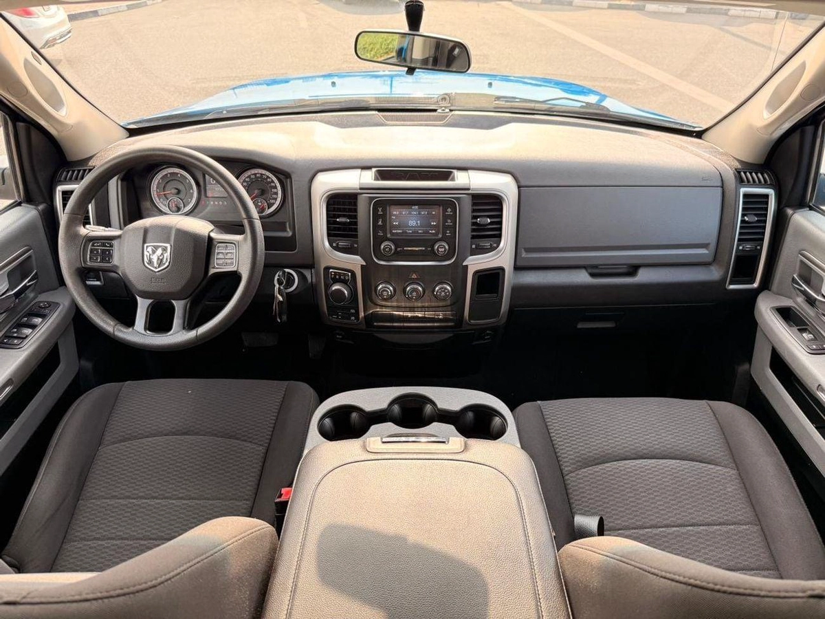 RAM Classic 1500 Classic WARLOCK 4x4-4-4