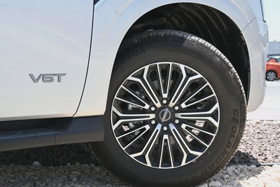 Nissan Patrol LE Titanium 3.5L Turbo 2026 - GCC Specs-18
