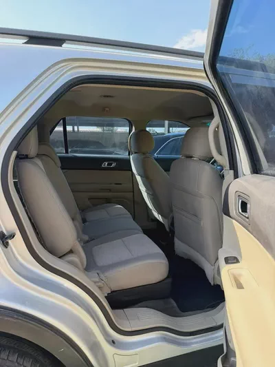 FORD EXPLORER-5
