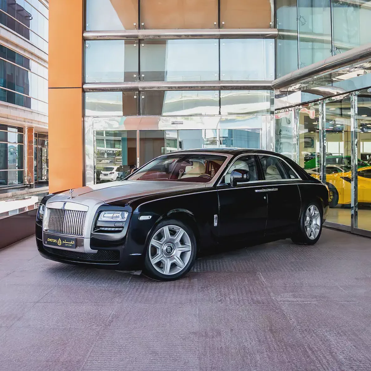 ROLLS ROYCE GHOST  2010  GCC DONE ONLY 30,000KM