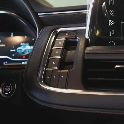 AED 4,407 P.M • 0% Downpayment • GMC Yukon AT4  • Agency Warranty-9