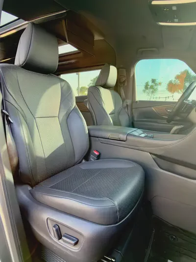 VIP Seats Toyota Alphard 2024 Japanese Specs-10