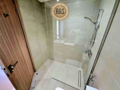 Corner 2BHK • High Floor • Chiller Free • Burj Khalifa View-5