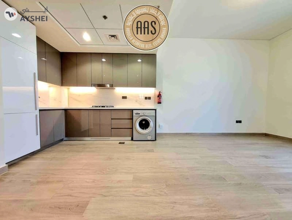 Corner 2BHK • High Floor • Chiller Free • Burj Khalifa View