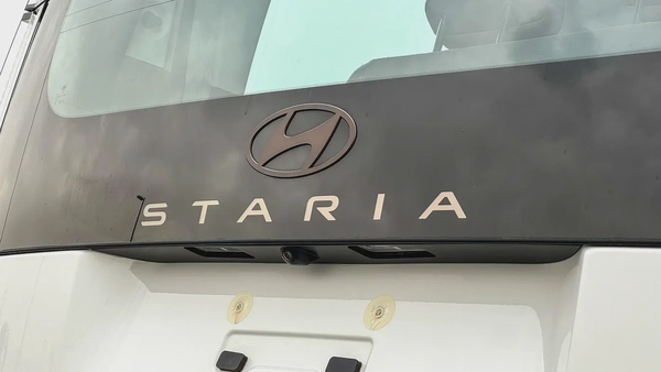 Hyundai Staria Premium 3.5L V6 GCC Brand New 2026