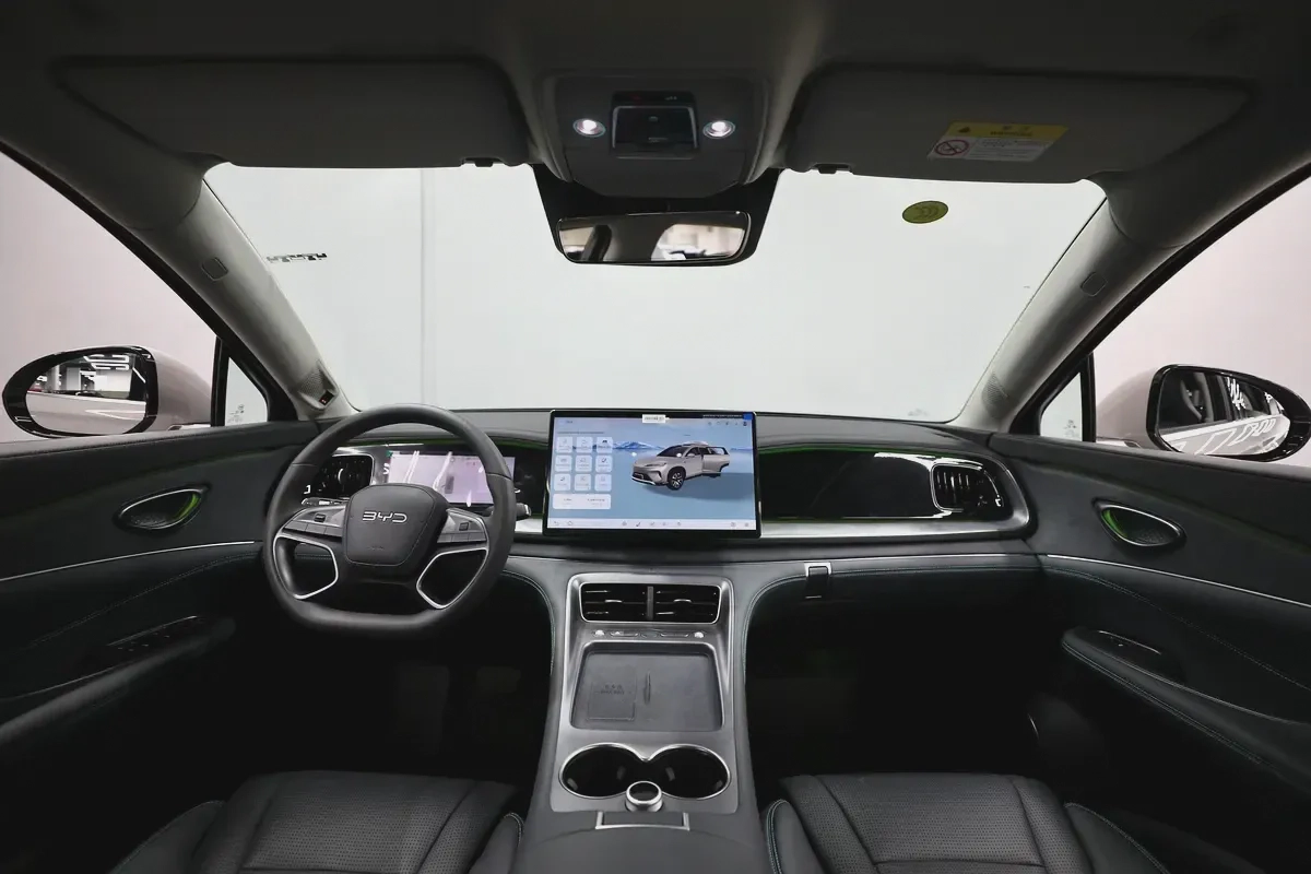 BYD SEALION 7 Performance