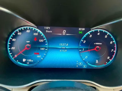 For sale Mercedes-Benz GLC 300 I (X253) Facelift, 2.0 l, 2021 in UAE, Sharjah-5