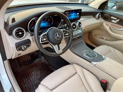 For sale Mercedes-Benz GLC 300 I (X253) Facelift, 2.0 l, 2021 in UAE, Sharjah-6