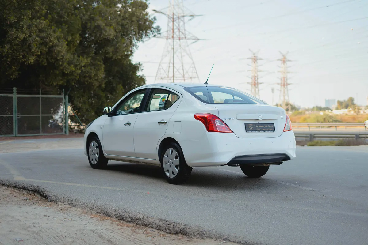 AED 320/month | 2022 Nissan Sunny Sv | GCC Specs | REF#N132501-4-4
