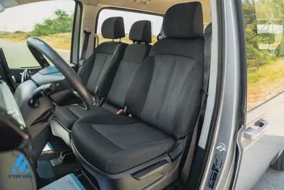 2023 Hyundai Staria Premium - GCC Specs - Like New!-12