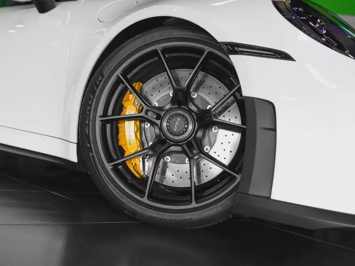 SWAP YOUR CAR for BRAND NEW GT3-CLUB SPORT-UNDER WARRANTY-CERAMIC BRAKES-LIFTING-SPORT CHRONO-MATRIX-6-6