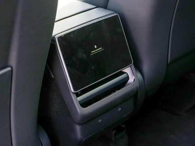 2025 TESLA MODEL YL AWD 7-SEATS LONG RANGE BRAND NEW 0KM-1