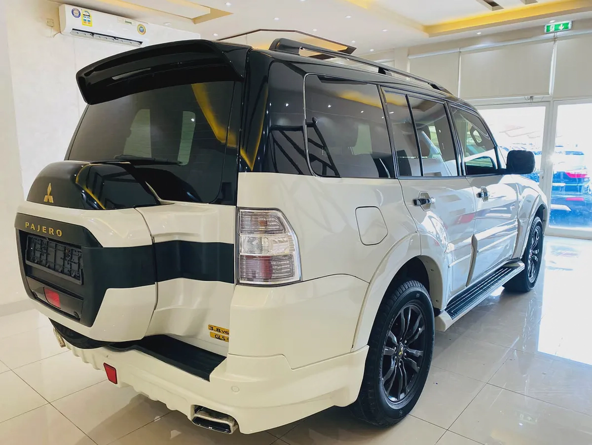 Mitsubishi Pajero Signature Edition 2020 GCC Specs-19-19