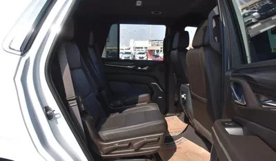 GMC YUKON DENALI 4WD 2023 | WHITE-4