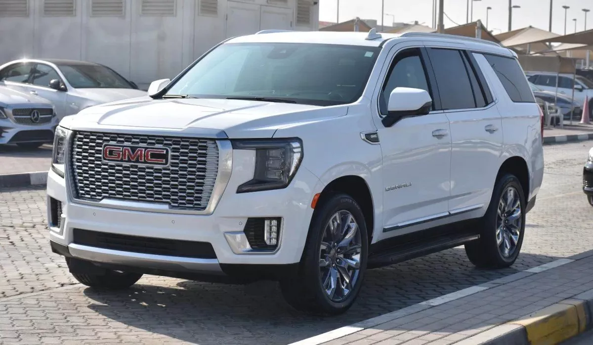 GMC YUKON DENALI 4WD 2023 | WHITE